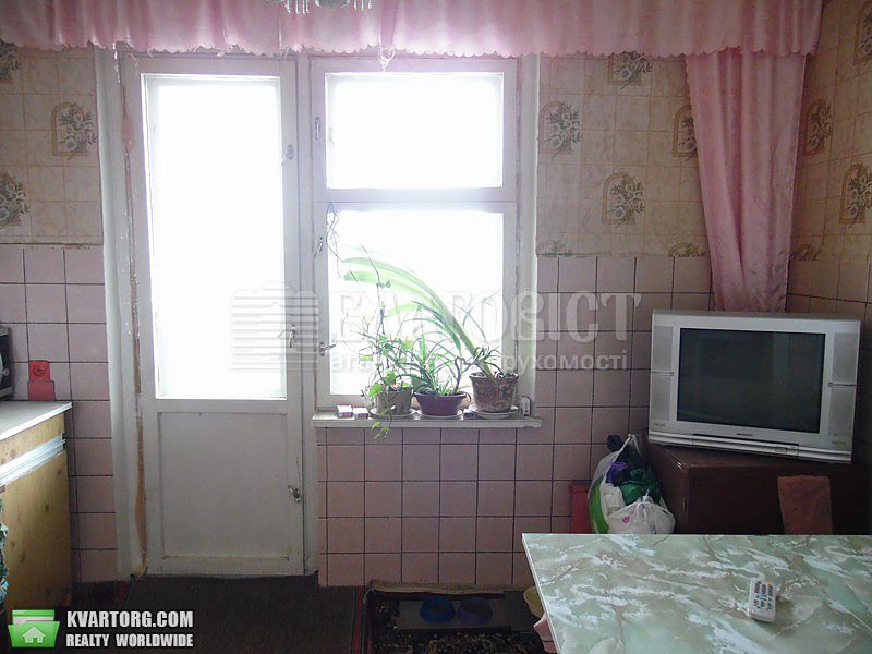 Sell 2-room apartment. Киев,  Чернобыльская — photo 4