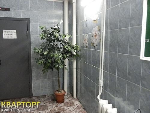 Rent out 1-room apartment. Киев,  Эрнста — photo 2
