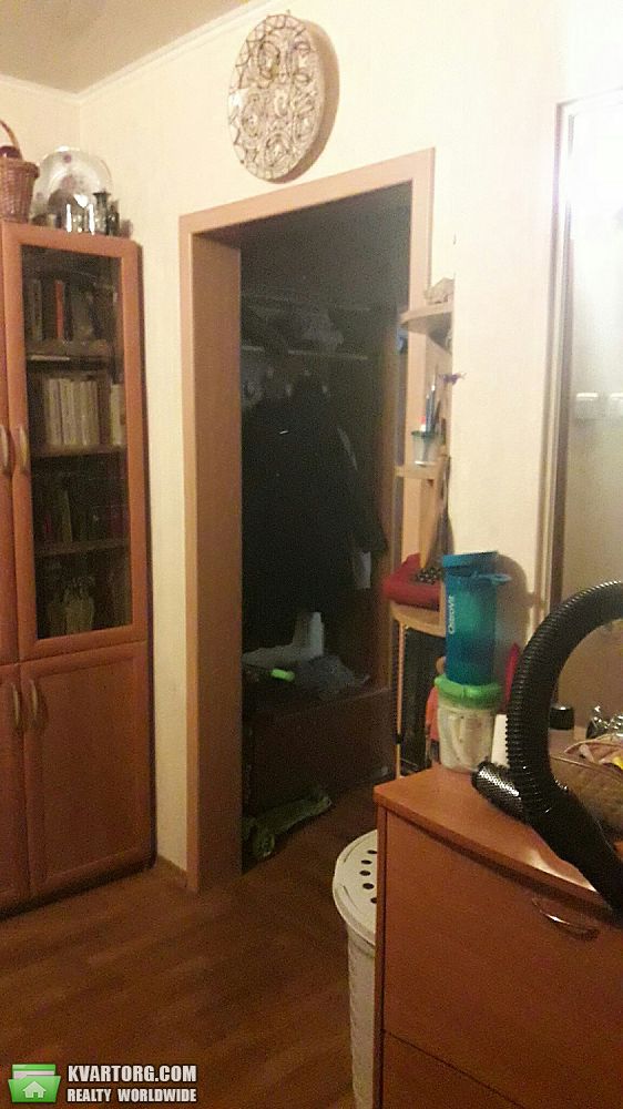 Sell 2-room apartment. Киев, Радужная — photo 5