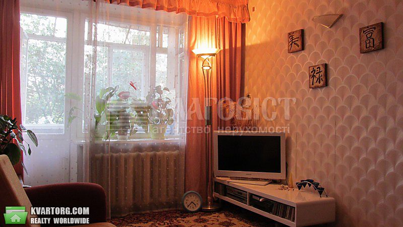 Sell 3-room apartment. Киев,  Щорса — photo 2