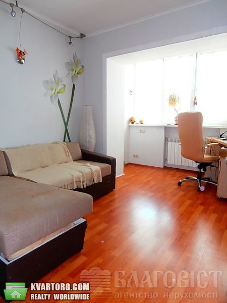 Sell 3-room apartment. Киев, Тростянецкая — photo 2