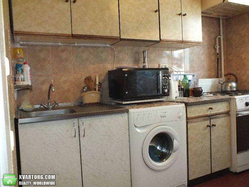 Sell 2-room apartment. Киев,  Милославская — photo 1