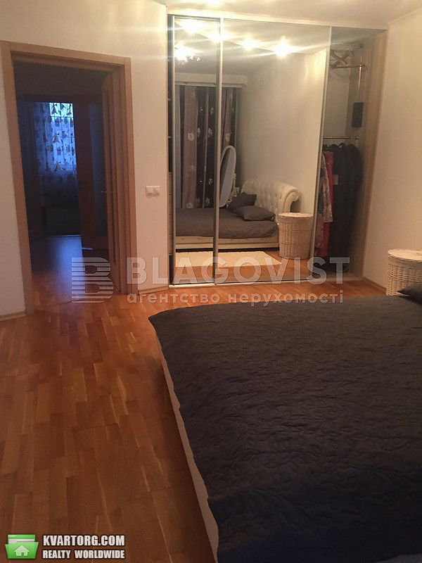 Rent out 3-room apartment. Киев,  Луначарского — photo 5