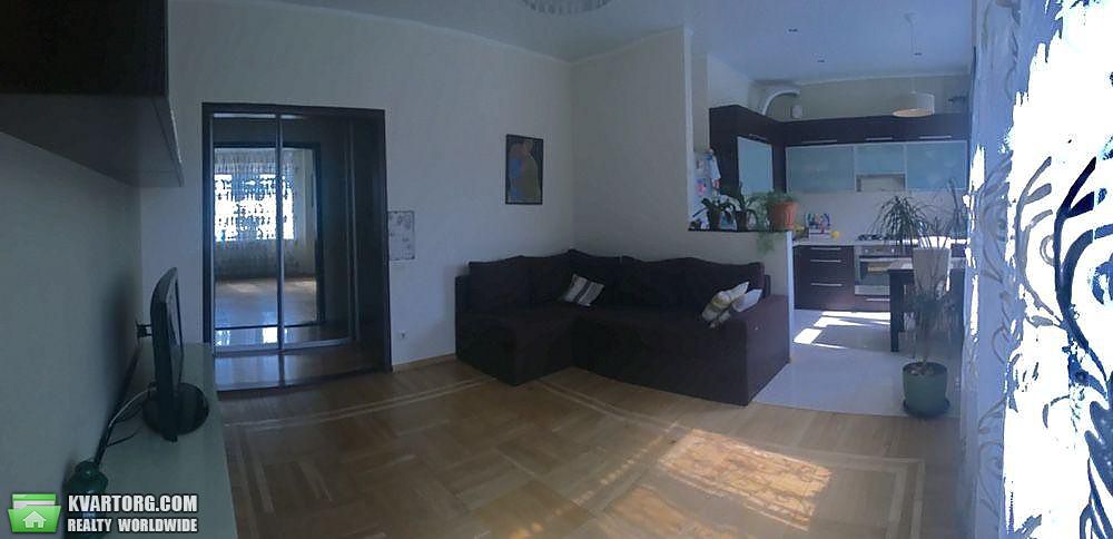 Rent out 3-room apartment. Киев, Коновальца — photo 2