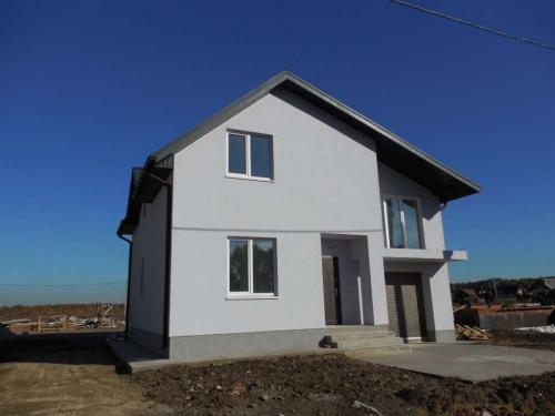 Sell house. Киев, Февральская — photo 1