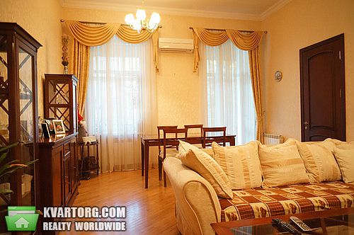 Sell 3-room apartment. Киев,  Сечевых Стрельцов ул., — photo 1