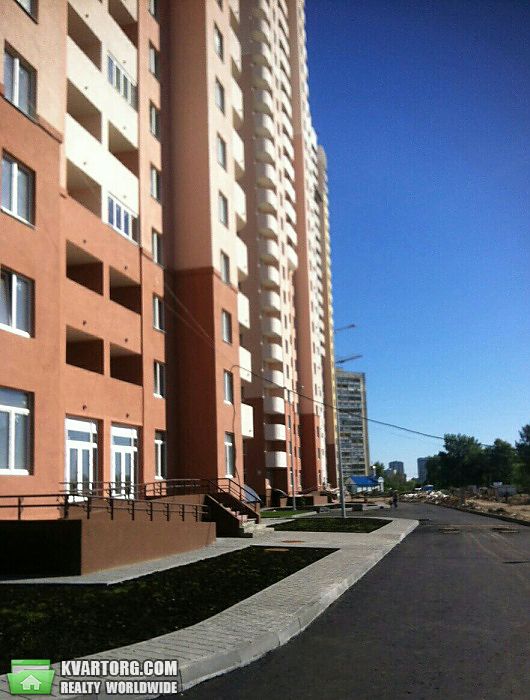 Sell 3-room apartment. Киев,  Крушельницкой — photo 1