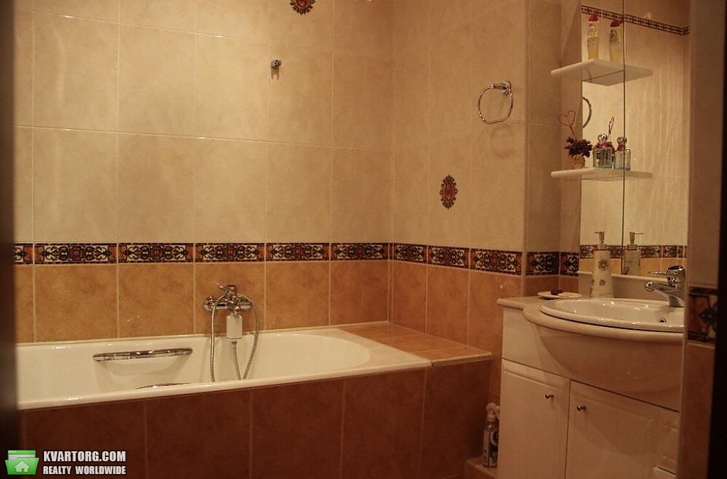 Rent out 3-room apartment. Киев,  Дмитриевская — photo 7
