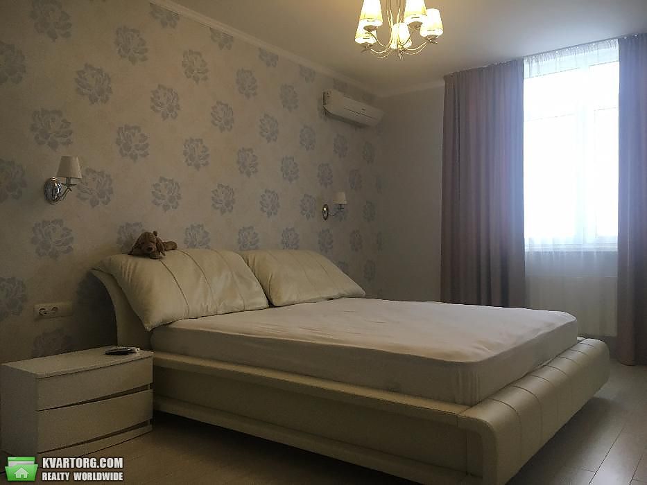 Sell 2-room apartment. Киев,  Саперно-Слободская — photo 1