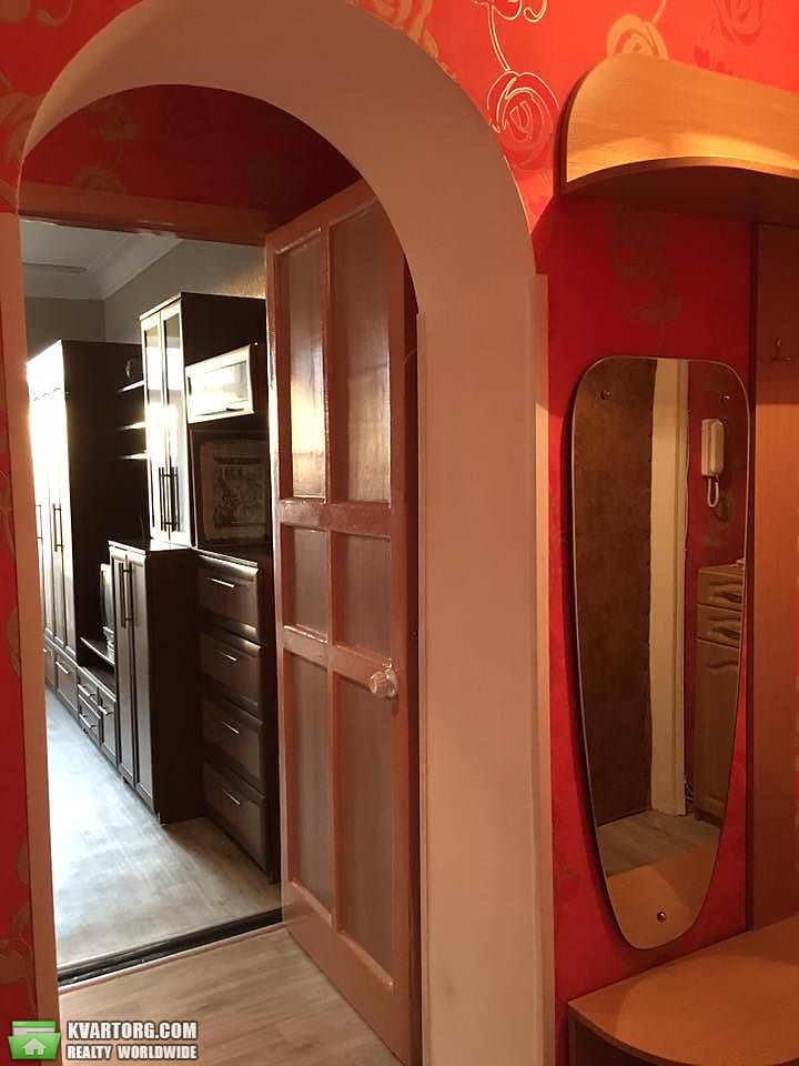 Rent out 2-room apartment. Киев,  Воздухофлотский пр — photo 3