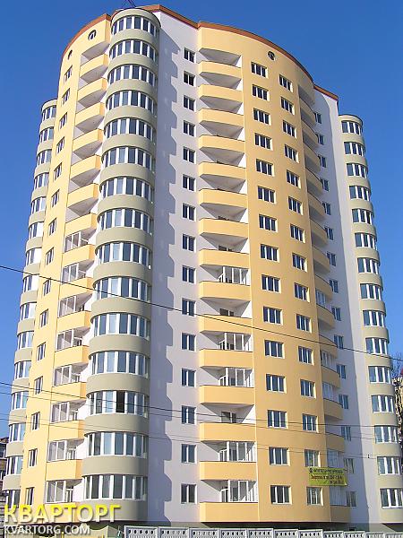 Sell 3-room apartment. Киев,  Автозаводская — photo 1