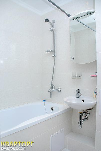 Rent out 1-room apartment. Киев,  Леси Украинки бул — photo 7