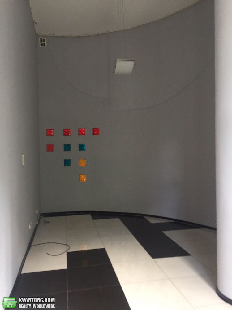 Rent out office. Киев,  Владимирская — photo 6