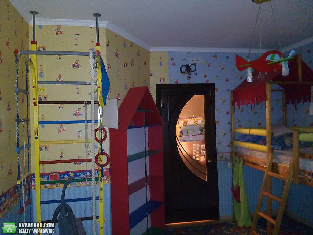 Rent out 3-room apartment. Киев,  Срибнокильская — photo 4