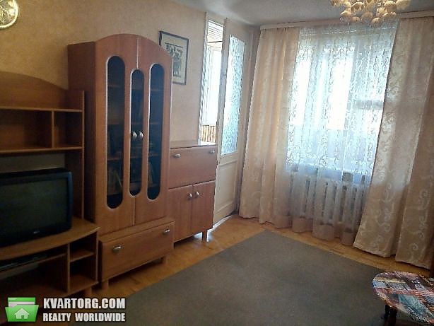 Rent out 2-room apartment. Киев, оболонская — photo 1