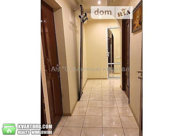 Rent out 2-room apartment. Киев,  Лесной пр — photo 4