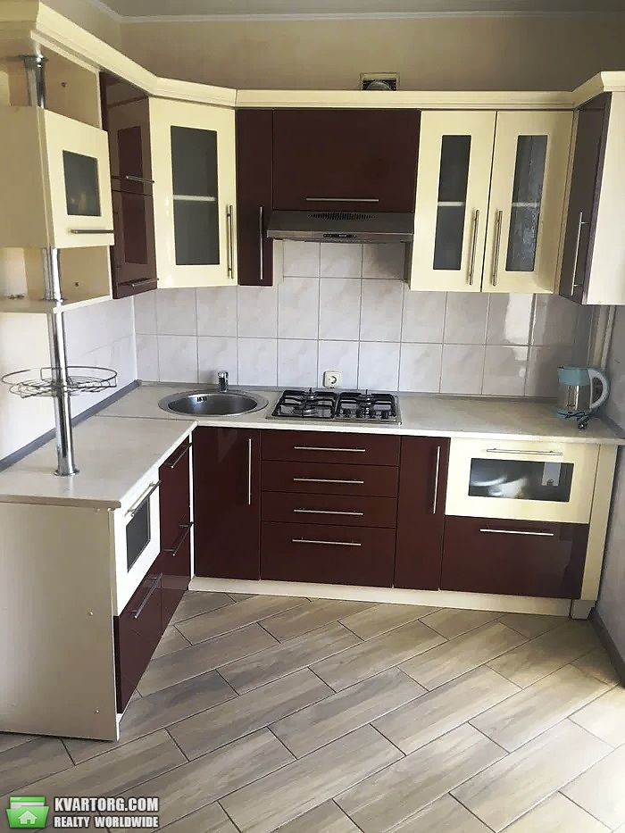 Rent out 1-room apartment. Львов, Бальзака — photo 1