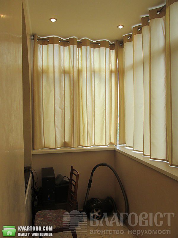 Sell 2-room apartment. Киев,  Жилянская — photo 9