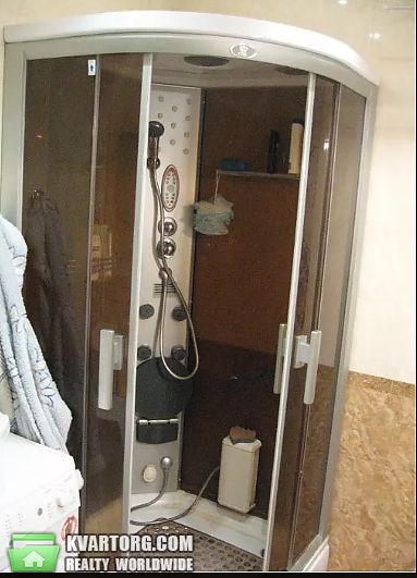 Rent out 3-room apartment. Киев,  Срибнокильская — photo 3