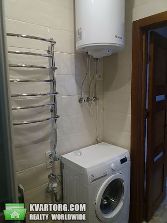 Rent out 2-room apartment. Киев,  Ломоносова — photo 3