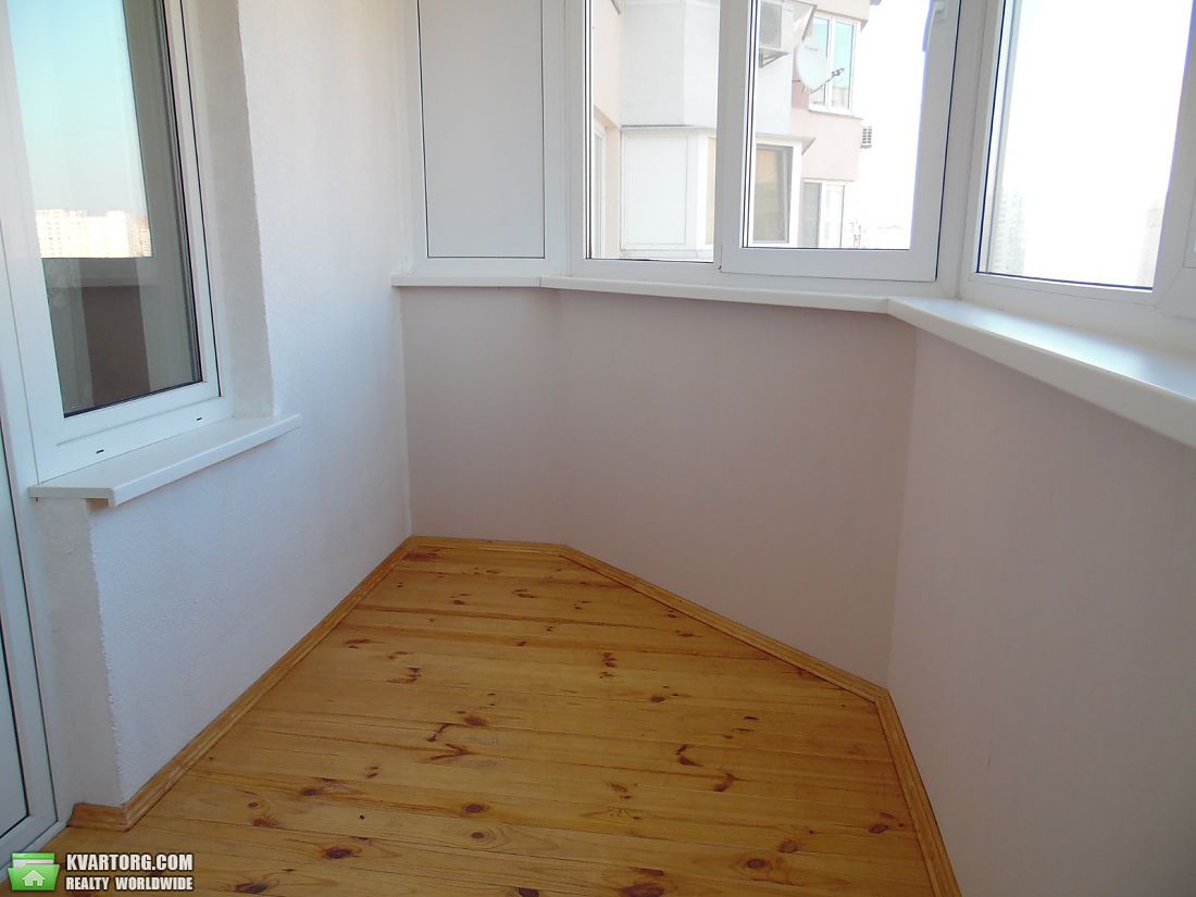 Rent out 2-room apartment. Киев,  Пчелки — photo 7