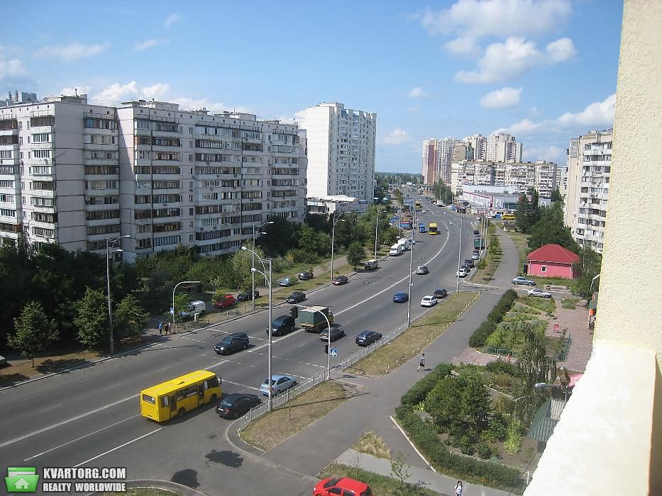 Sell 1-room apartment. Киев,  Радунская — photo 1