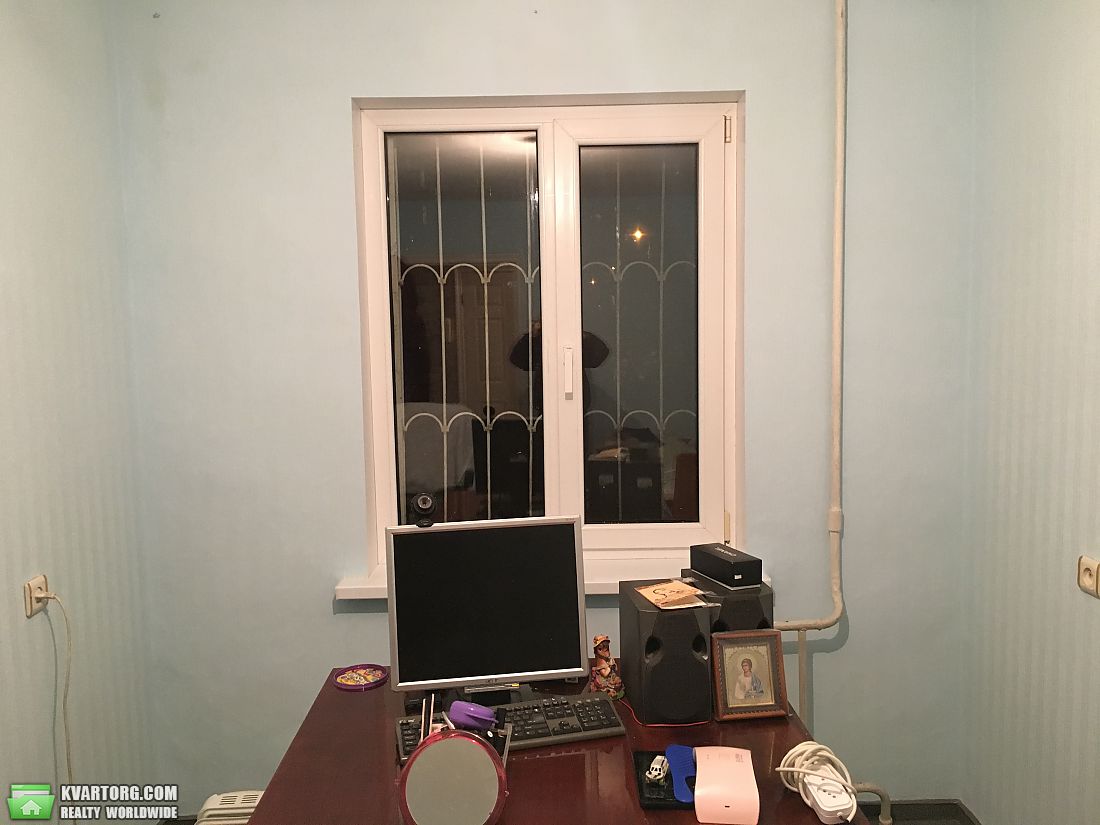Rent out 3-room apartment. Киев,  Залки Архипенко — photo 3