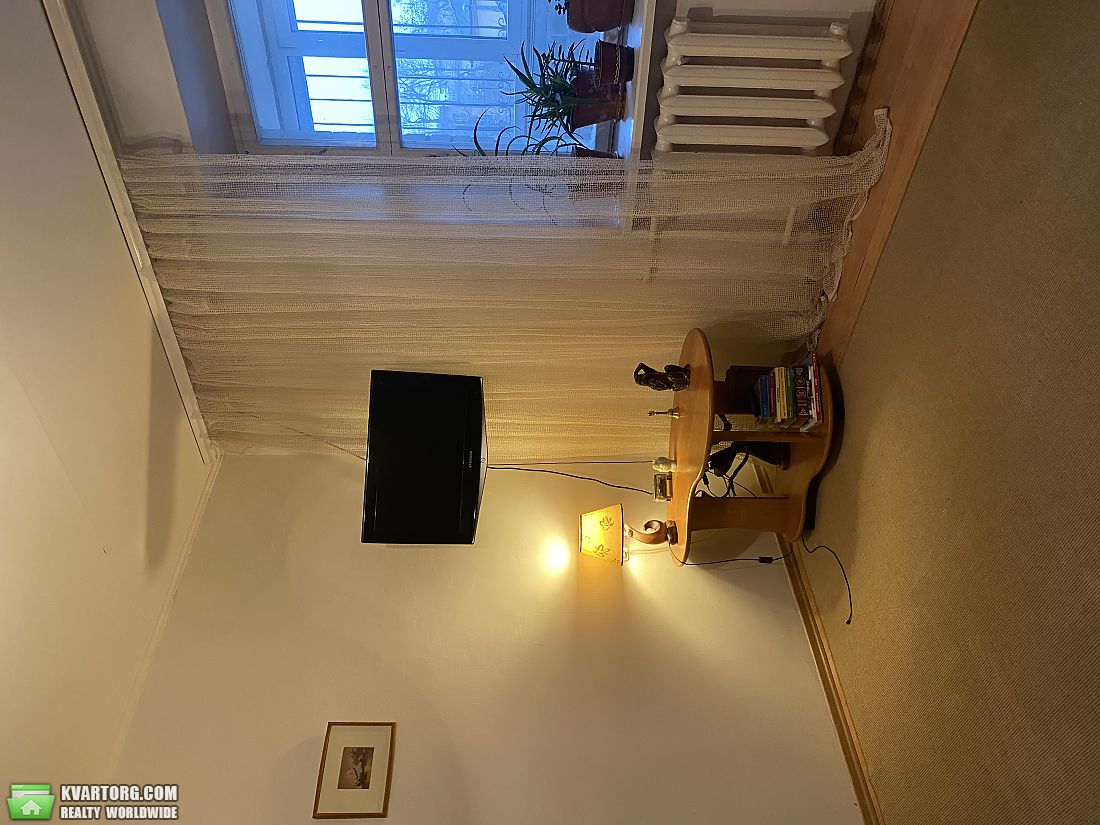Sell 1-room apartment. Киевская обл.,  Лесная — photo 3