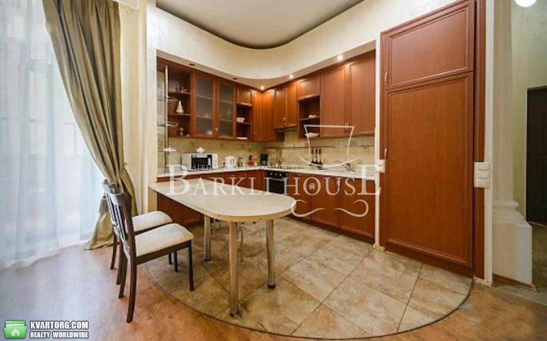 Rent out 3-room apartment. Киев,  Малая Житомирская — photo 5