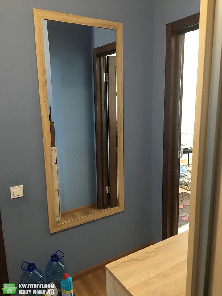 Rent out 1-room apartment. Киев, свободи — photo 8