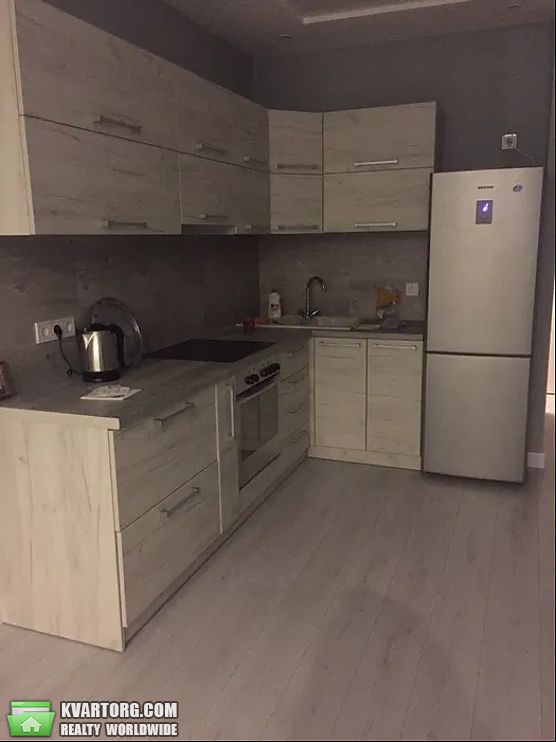 Rent out 2-room apartment. Киев,  Драгоманова — photo 4