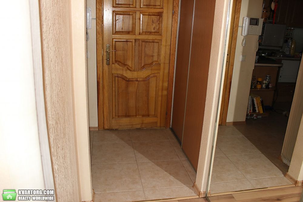 Sell 3-room apartment. Киев,  Героев Днепра — photo 9