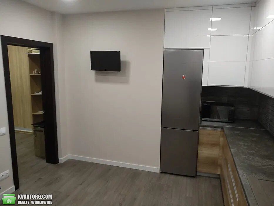Rent out 2-room apartment. Киев,  Бажана — photo 7