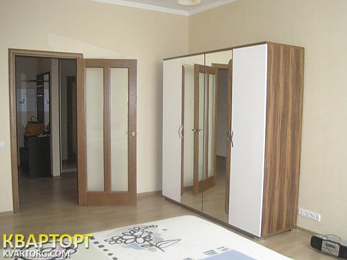 Rent out 2-room apartment. Киев,  Соломенская — photo 5