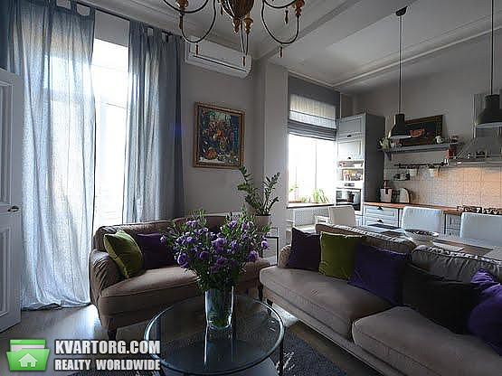 Sell 3-room apartment. Киев,  Михайловская — photo 1