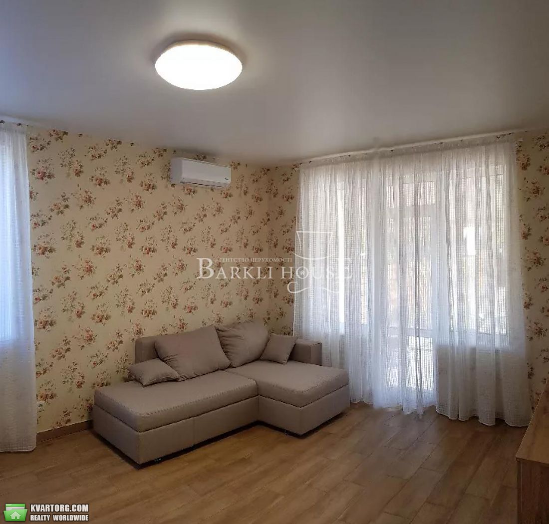 Rent out house. Киев,  Садовая Осокорки — photo 3