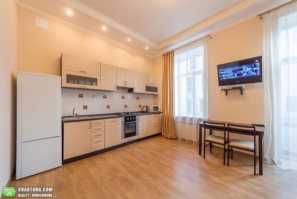 Sell 2-room apartment. Киев,  Жилянская — photo 3