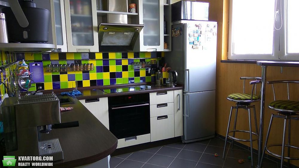 Sell 3-room apartment. Киев,  Пчелки — photo 4