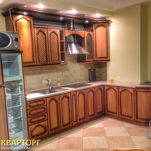 Rent out 2-room apartment. Киев,  Шумского — photo 1