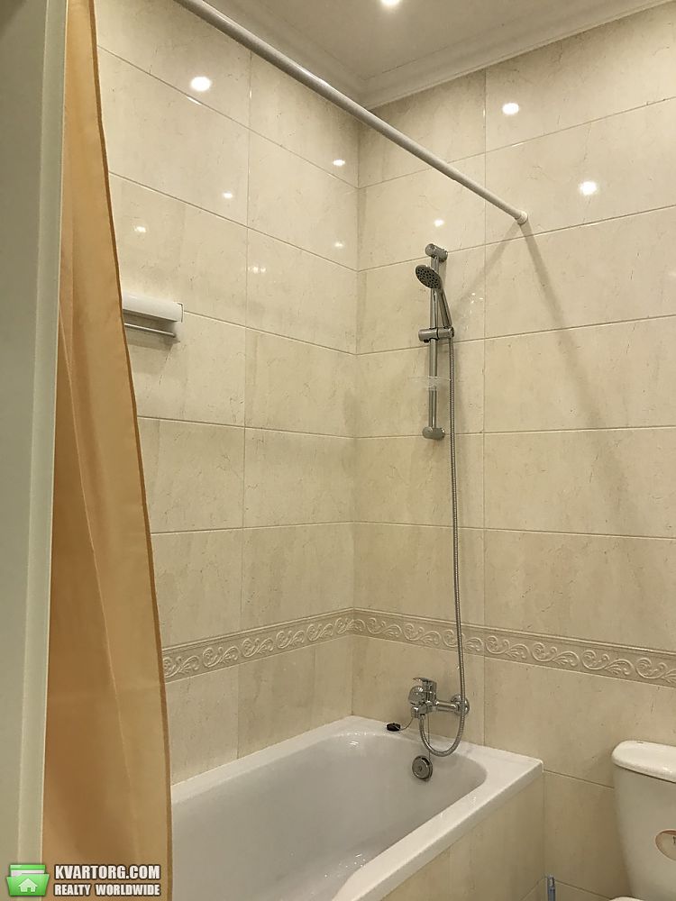 Rent out 2-room apartment. Одесса, Французский бульвар — photo 7
