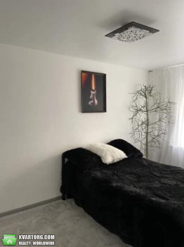 Sell 3-room apartment. Киев,  Гончара — photo 9