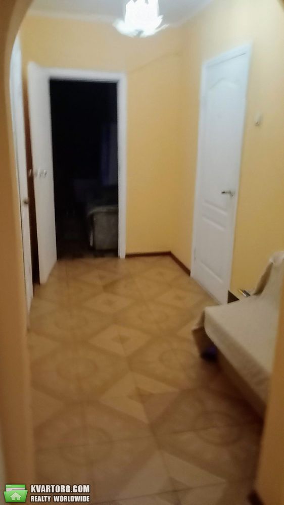 Rent out 2-room apartment. Киев,  Бальзака — photo 9