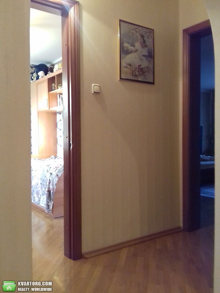 Sell 3-room apartment. Киев,  Декабристов — photo 2