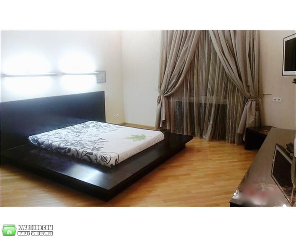 Rent out 2-room apartment. Киев,  Сечевых Стрельцов — photo 4