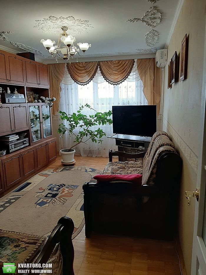 Sell 3-room apartment. Киев,  Богатырская — photo 1