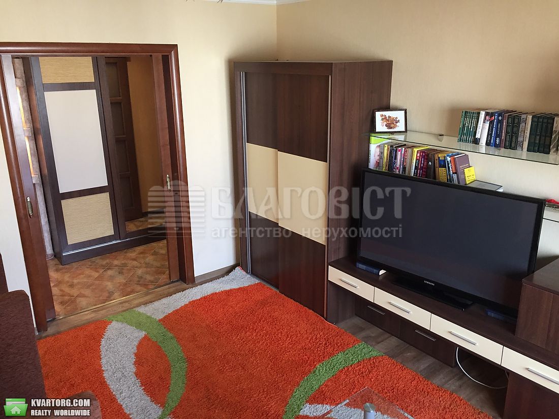 Rent out 2-room apartment. Киев,  Драгоманова — photo 1