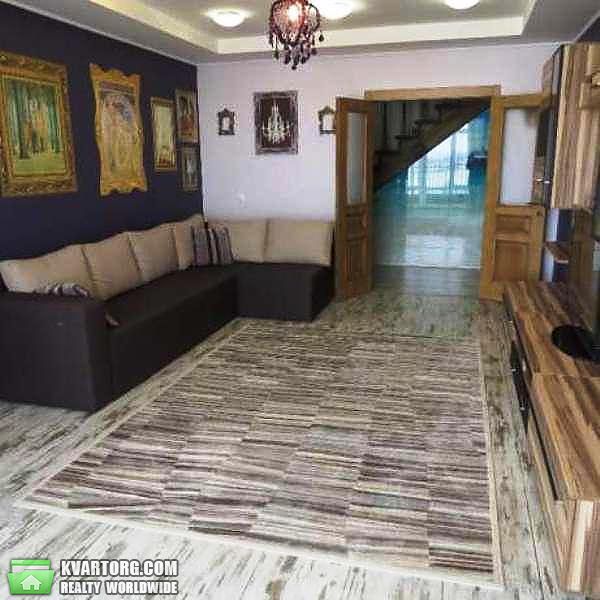 Rent out 4-room apartment. Киев,  Ломоносова — photo 1