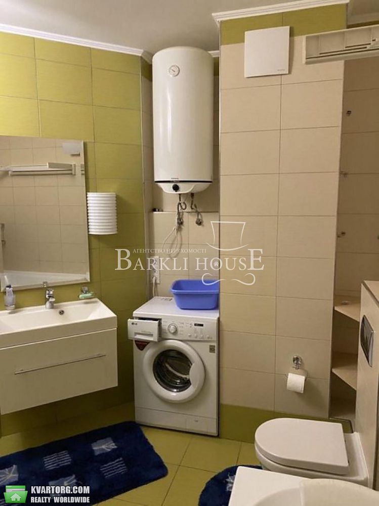 Rent out 3-room apartment. Киев,  Ушакова — photo 10