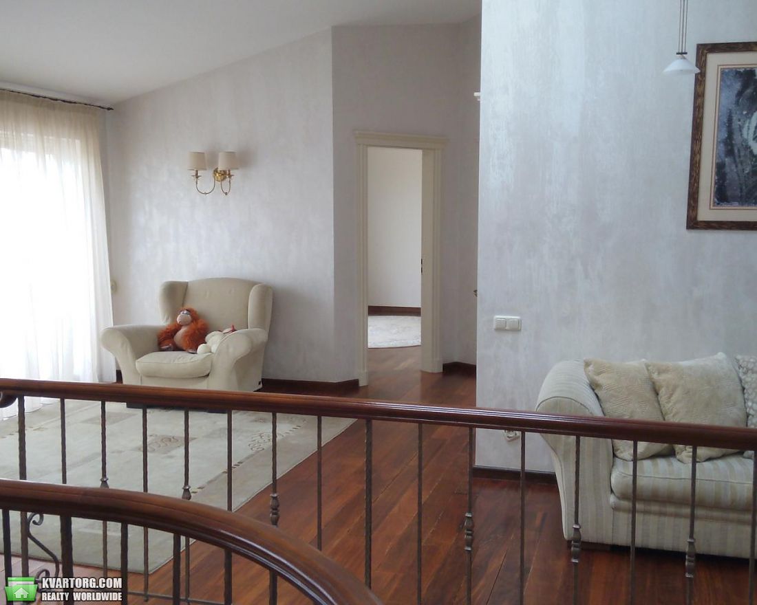 Rent out 5-room apartment. Киев,  Богдана Хмельницкого — photo 4