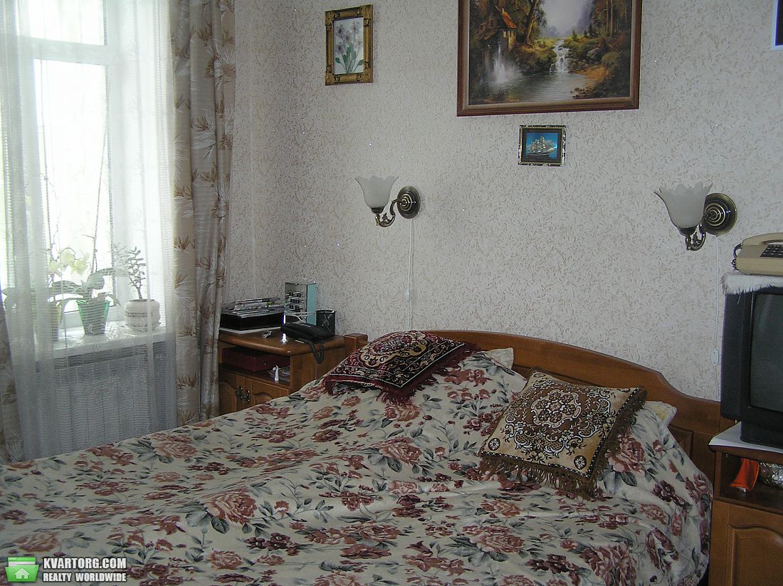 Sell 3-room apartment. Киев,  Грушевского — photo 4